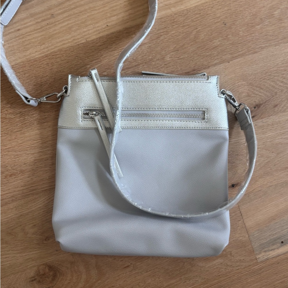 Chico's Chic Grey Cream Crossbody Bag